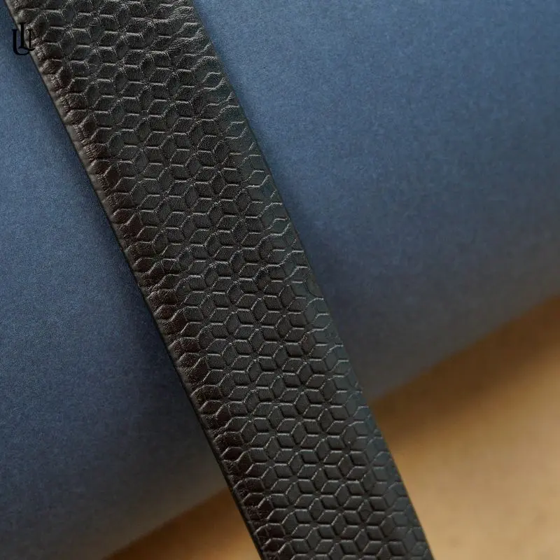 Axel Cube Pattern Belt – Dual Tone Moving Brockless